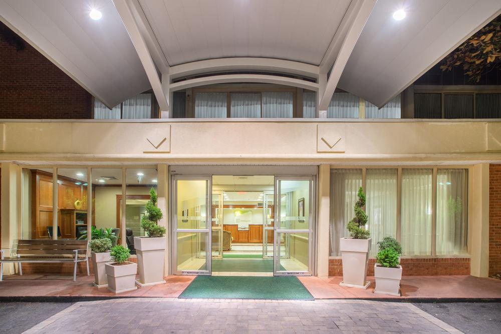 Charlottesville-monticello By Ihg 3* Charlottesville