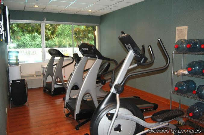 Hotel Charlottesville-monticello By Ihg 3*